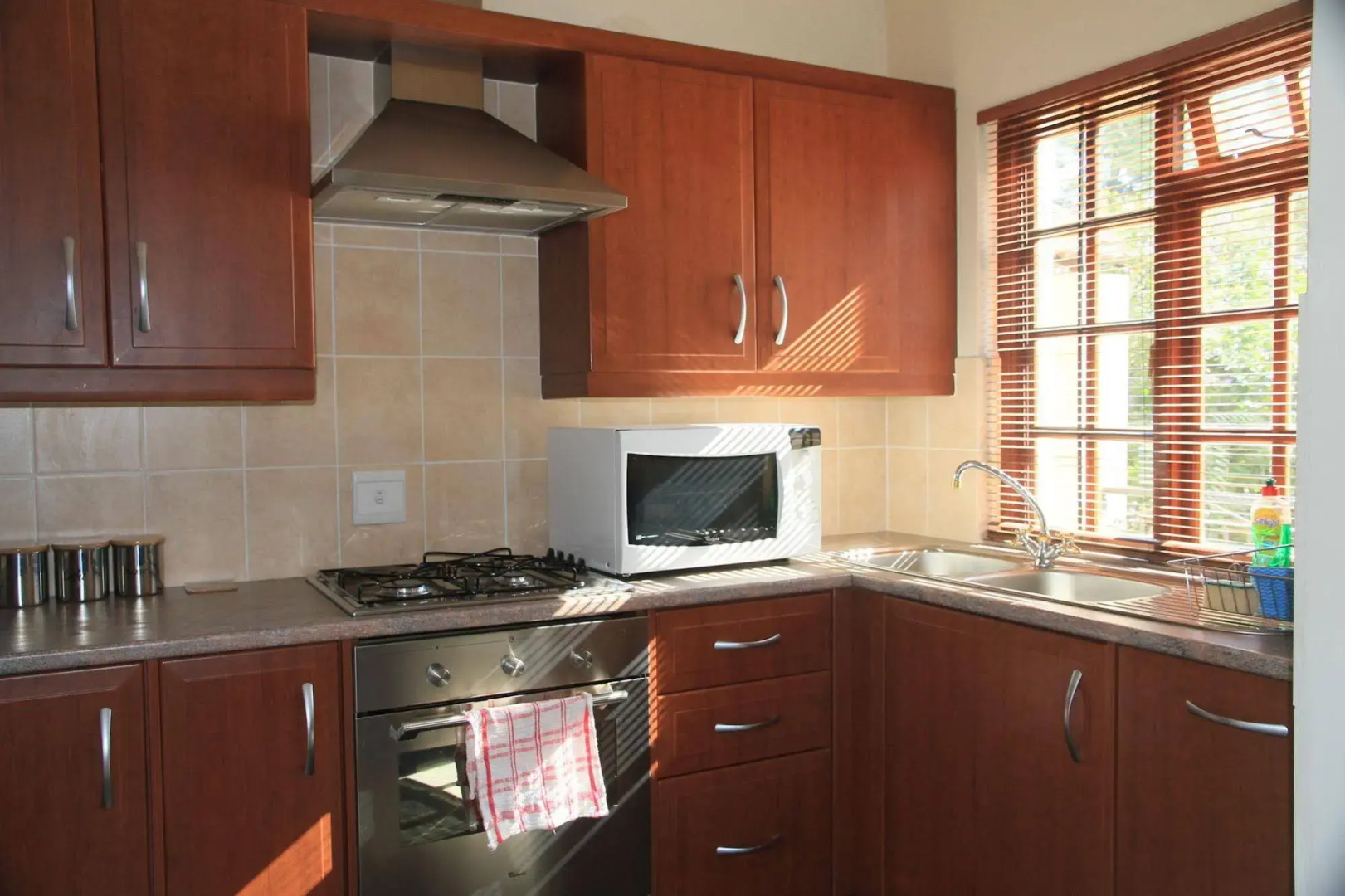 Amber Rose Country Estate