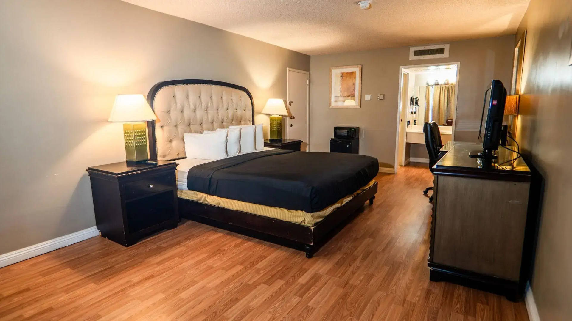 GT Hotels Inn & Suites Extended Stay