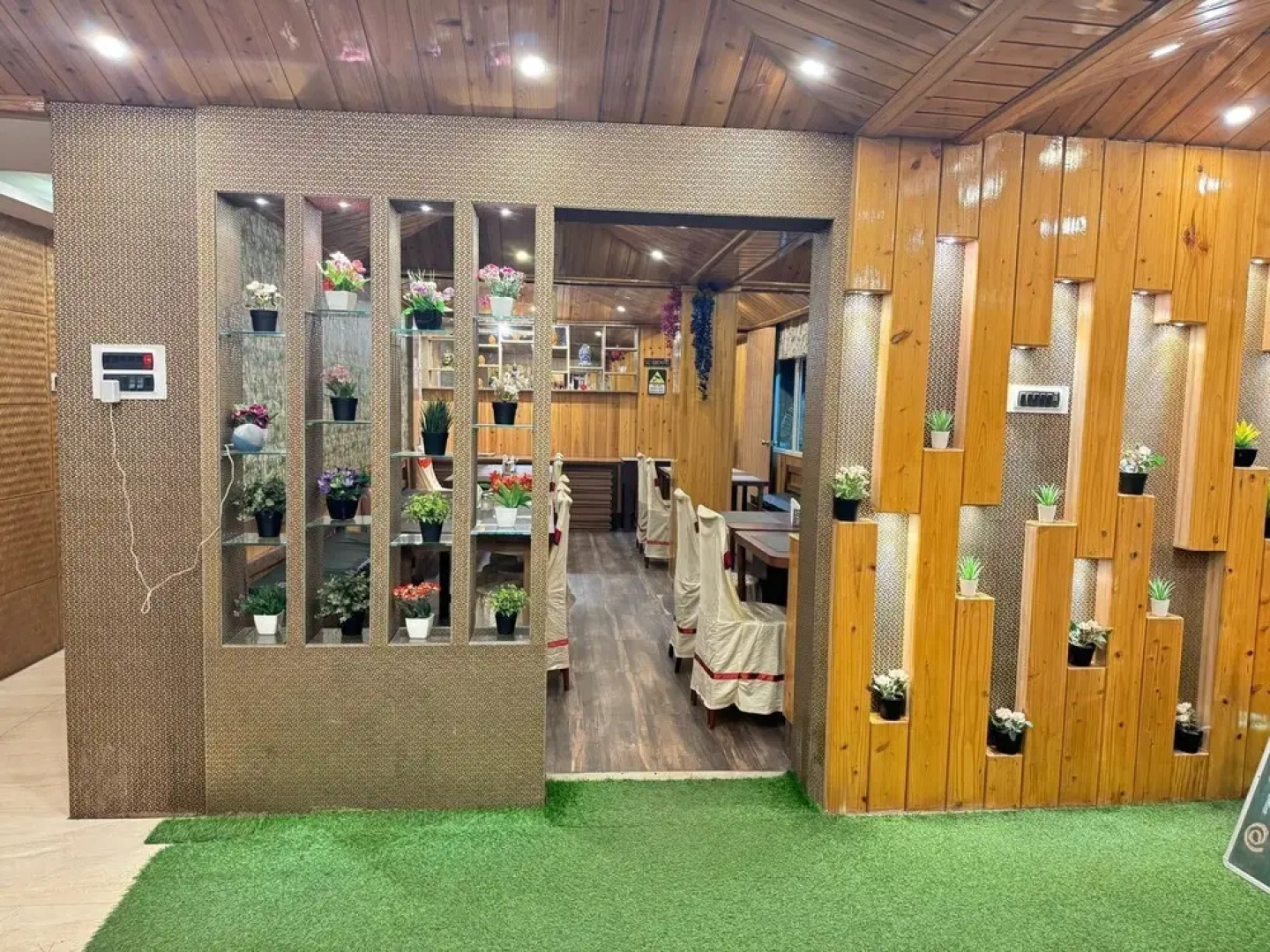 The Kaizer Valley Hotel