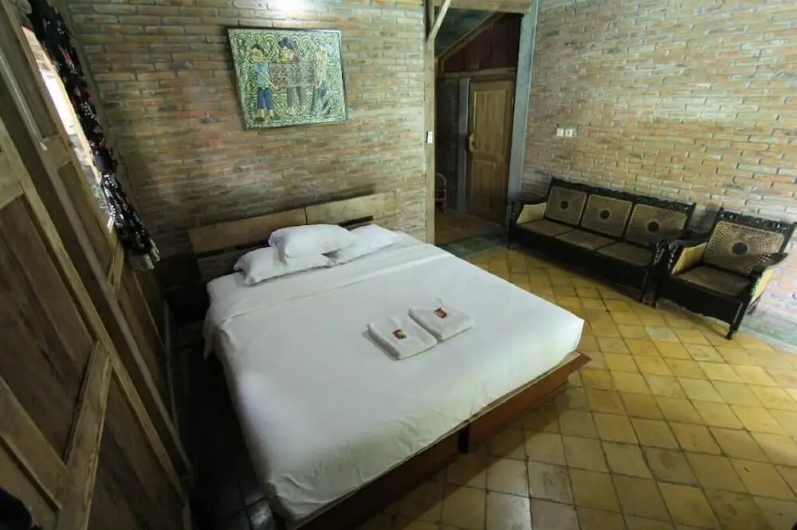 Omah Lila by The Grand Java