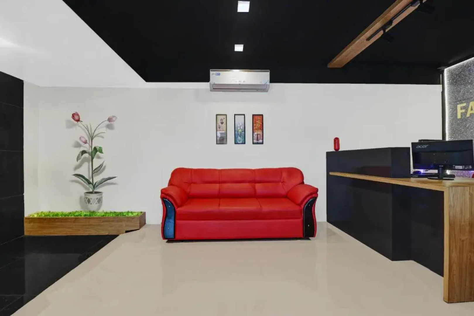 Itsy By Treebo - Fathima Palace