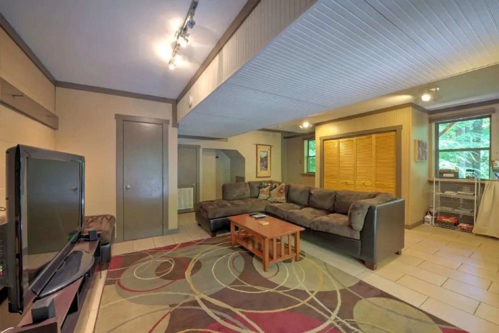 Black Bear Cabin - 2 Br Cabin