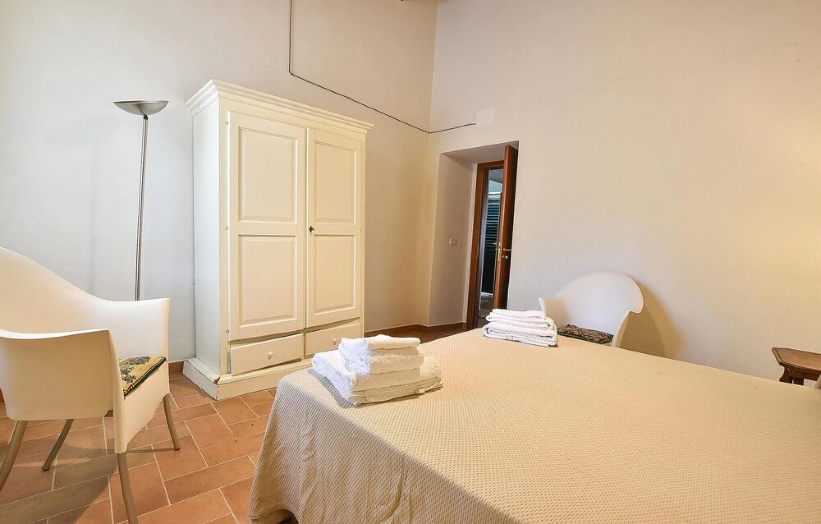 Awesome Home in Corleone With Wifi and 2 Bedrooms