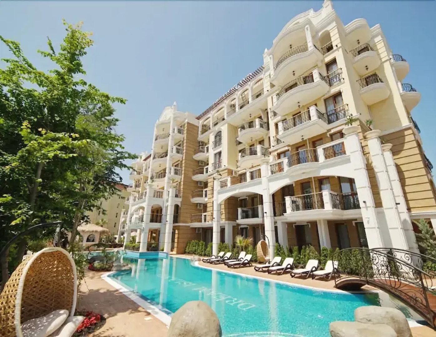Harmony Suites 8 & 9