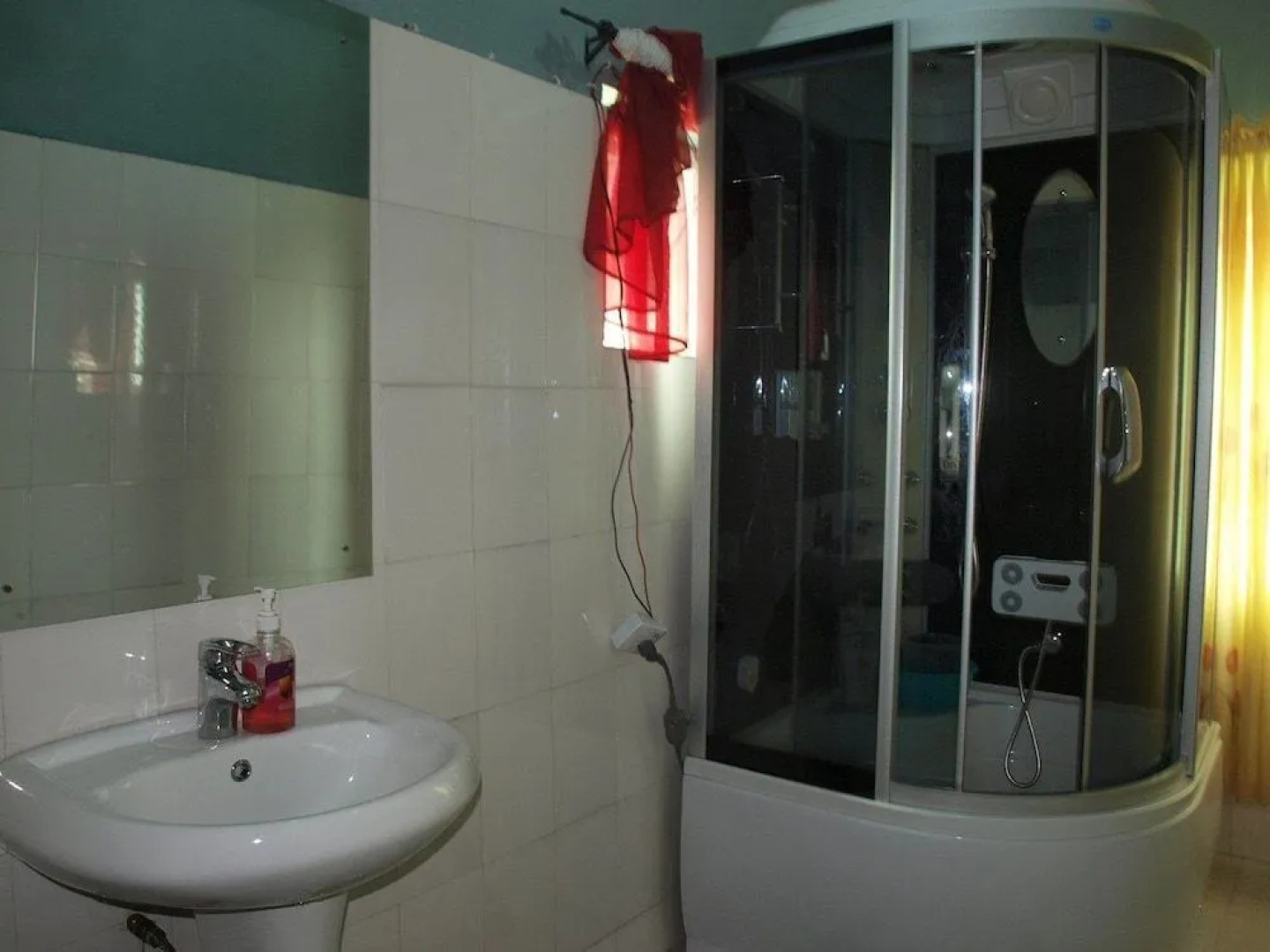 KDT Hotels And Suites