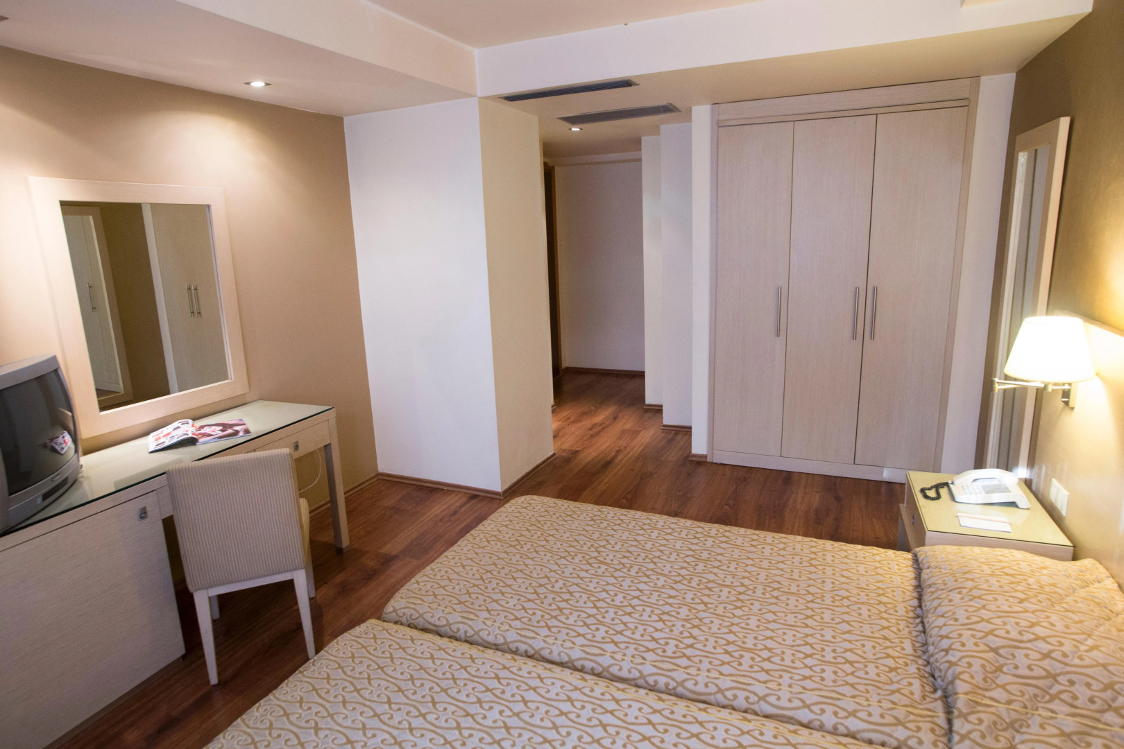 Davitel Tobacco Hotel