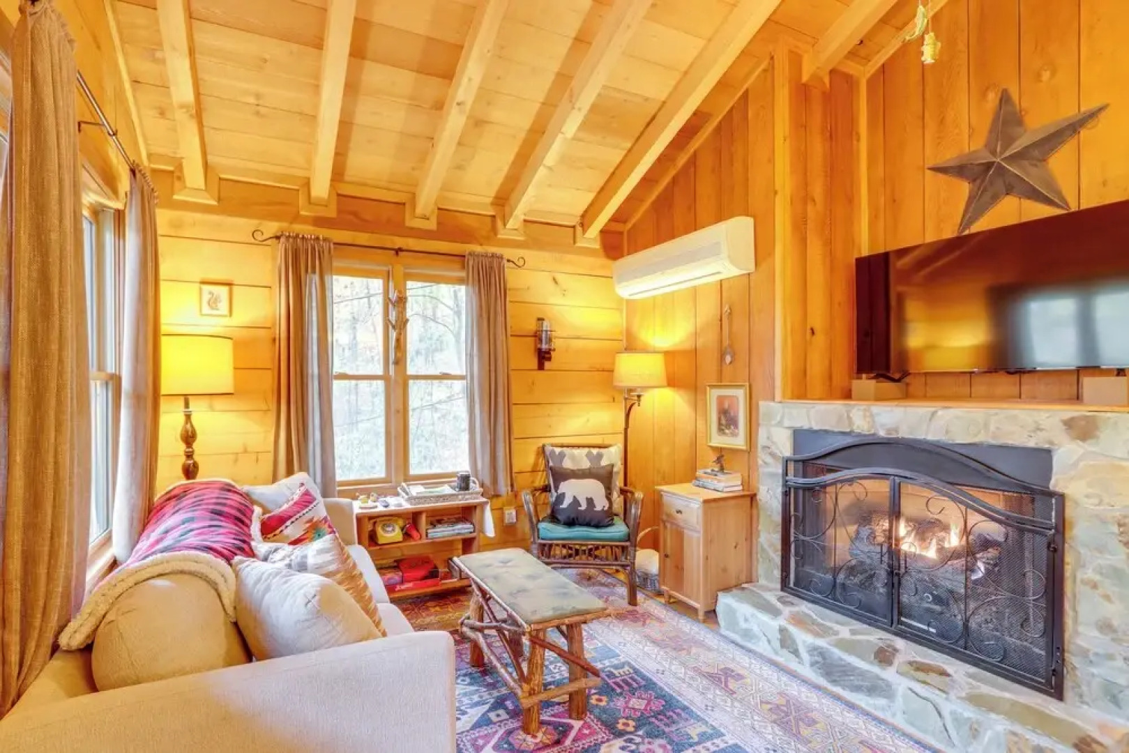 'little Fox Den Ellijay Cabin Rental w/ Hot Tub!