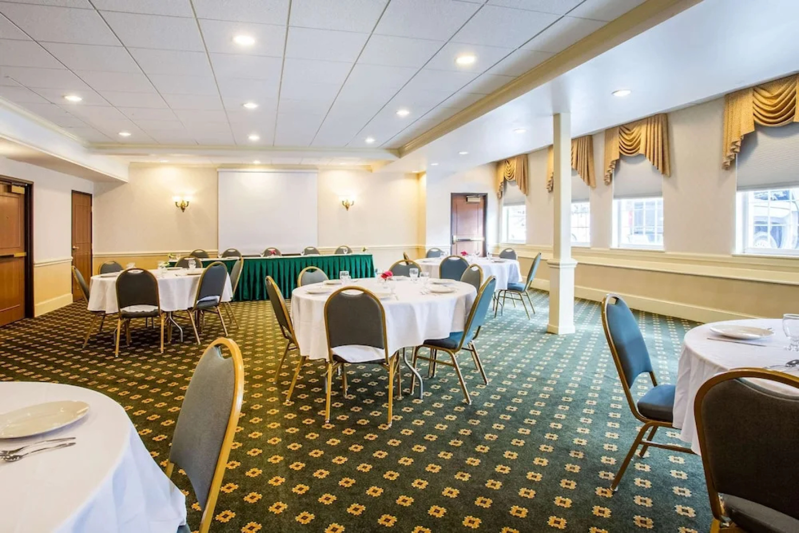 La Quinta Inn & Suites St Albans