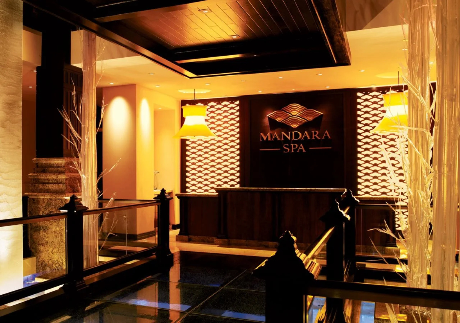 The Coral at Atlantis, Autograph Collection