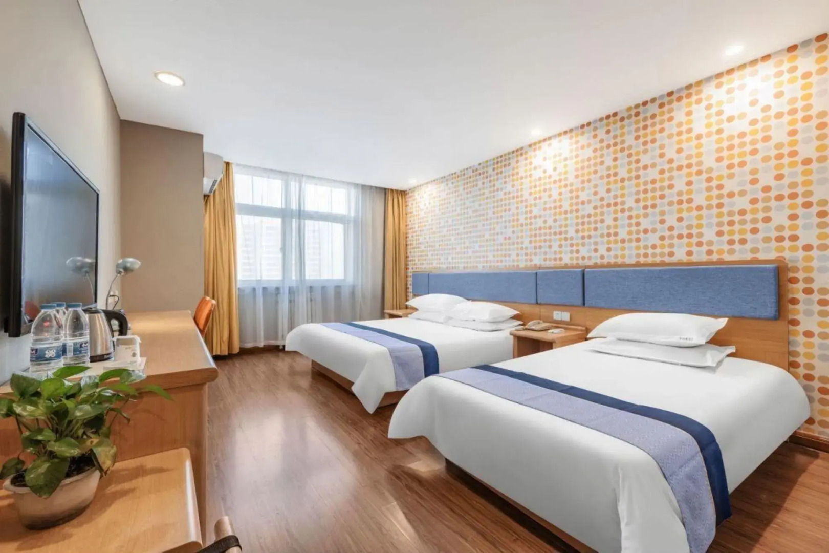 Pebble Motel  (Wuwei West Street)