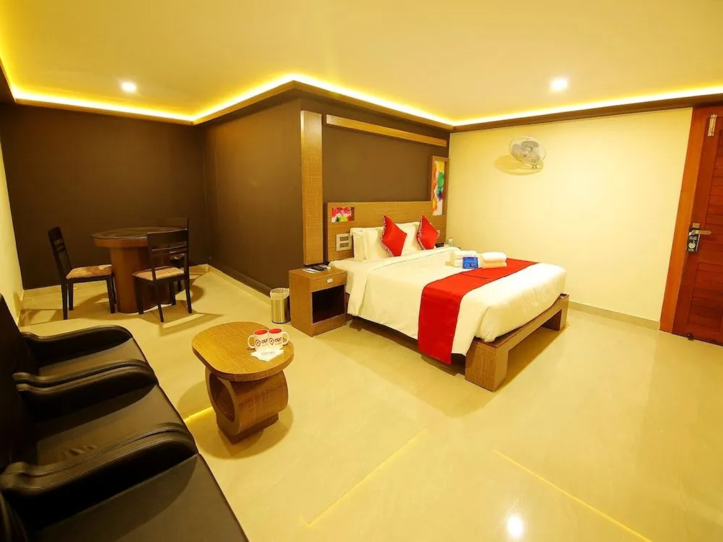 OYO 1889 Hotel AJ Park