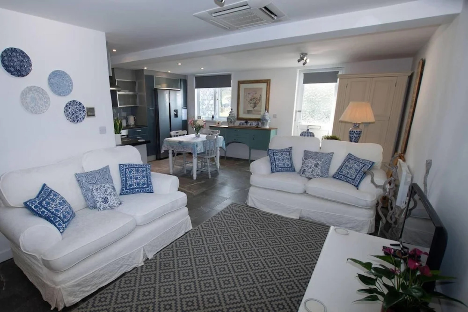 Lovely 2 Bed Apartment Pembroke Castle