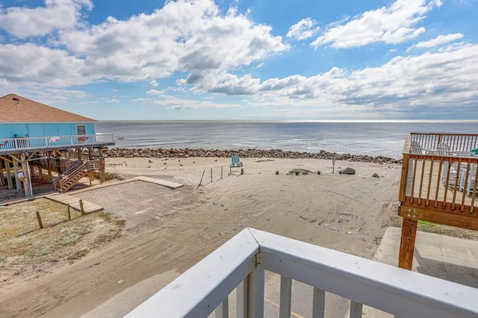 'footprints in the Sand' - Luxe Freeport Home!