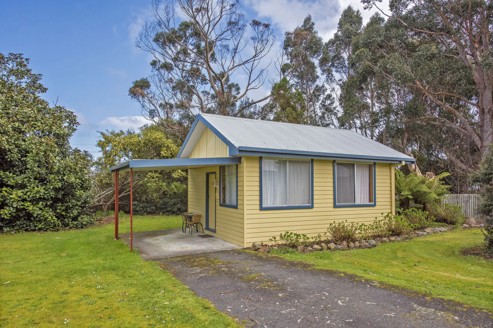 Sharonlee Strahan Villas