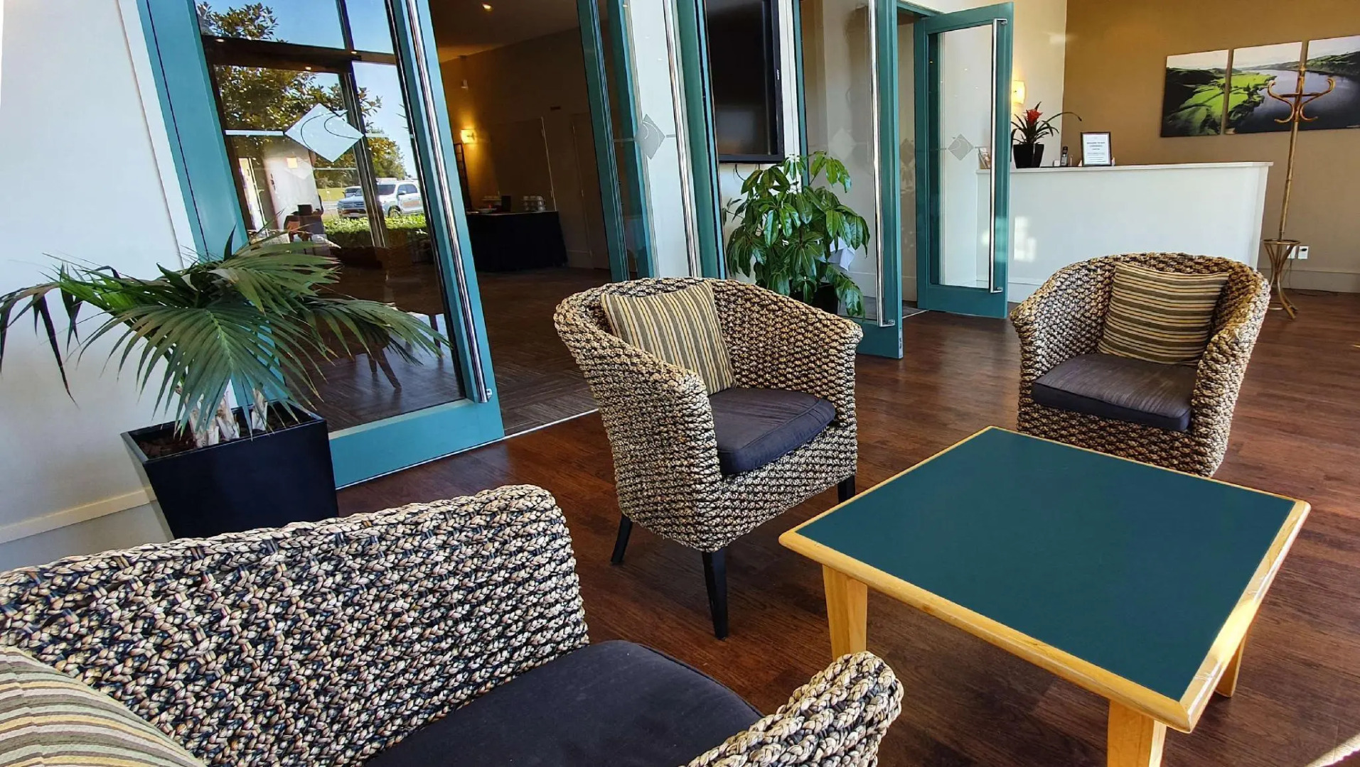 JetPark Hotel Hamilton Airport