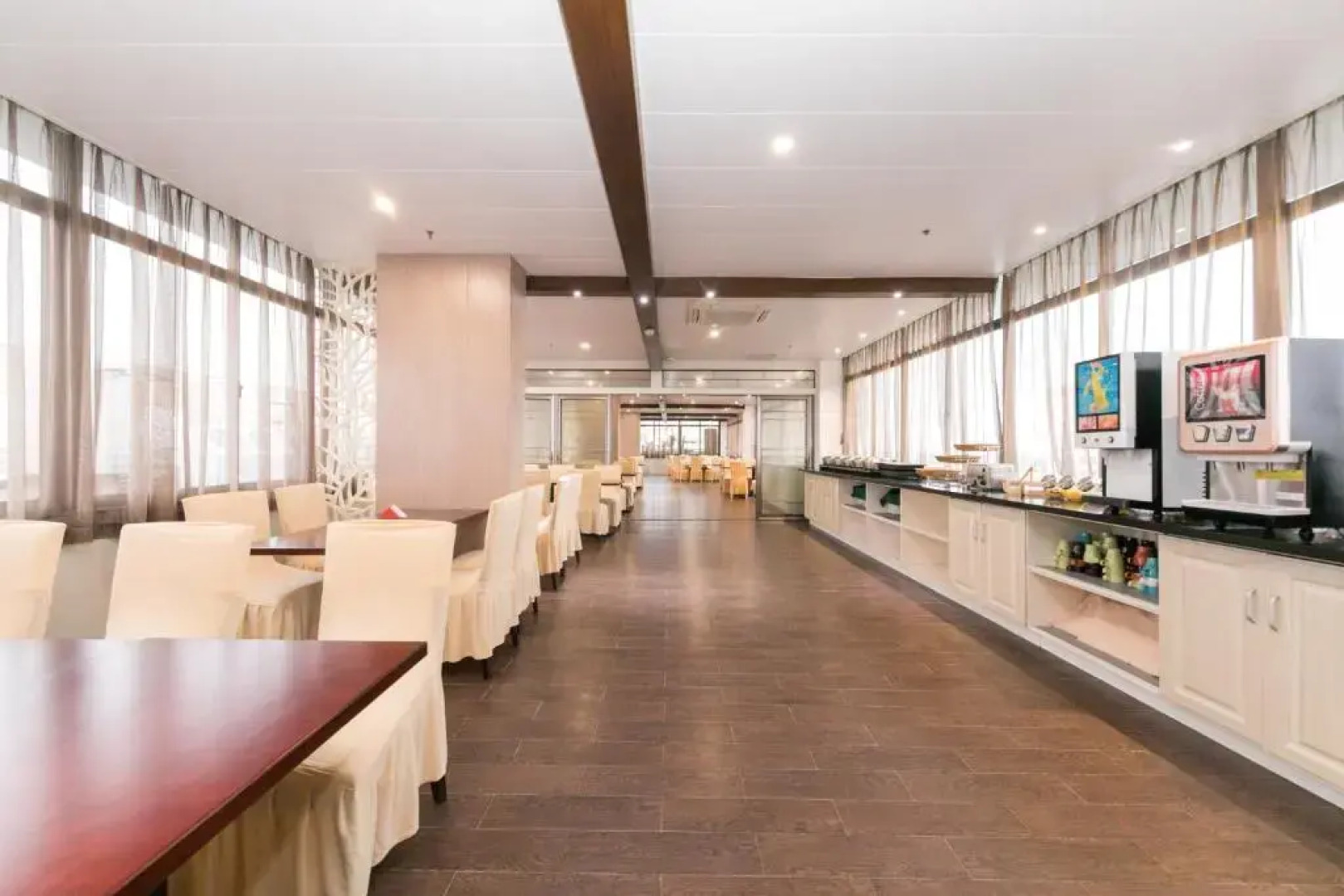 Starway Hotel at Pudong