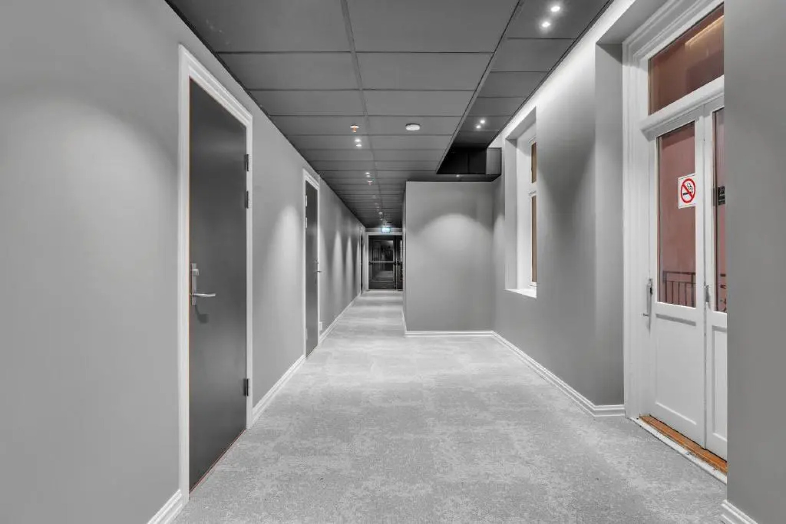 Enter St. Elisabeth Suites