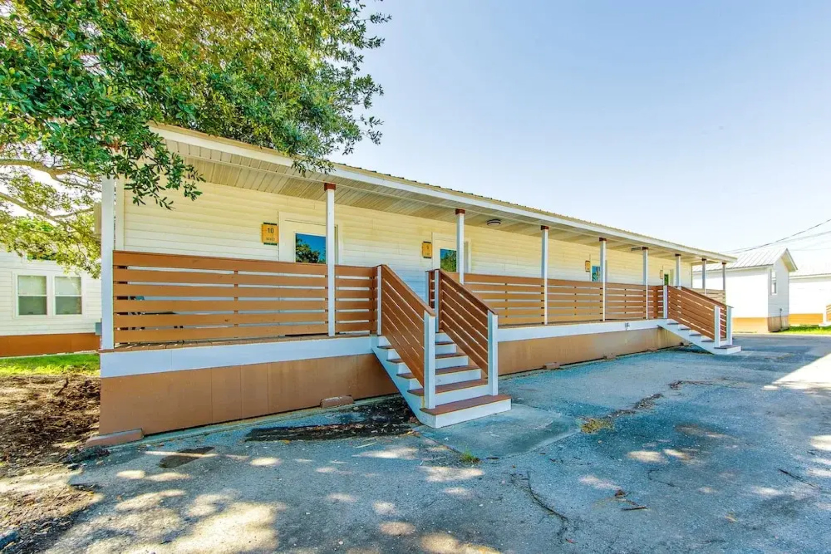 Southern Breeze Lodge