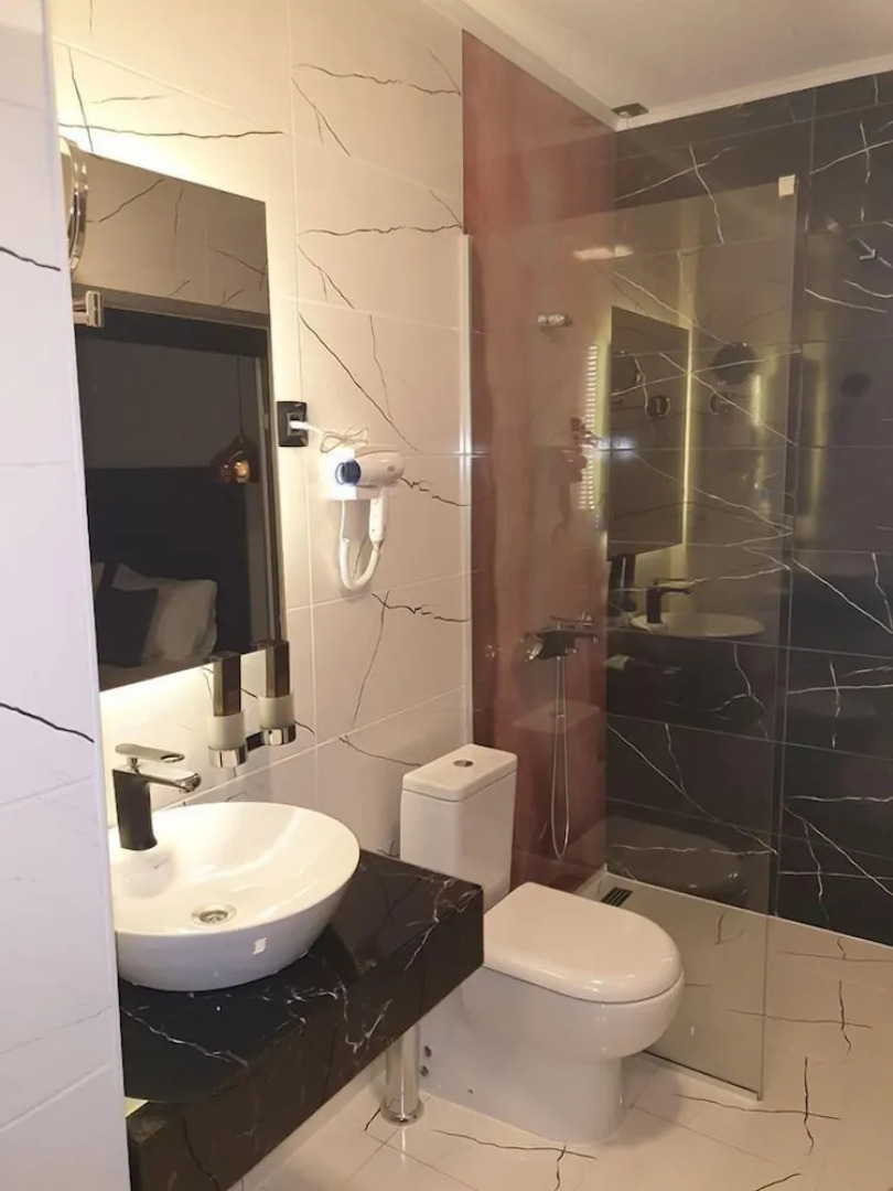 Hotel International Palace