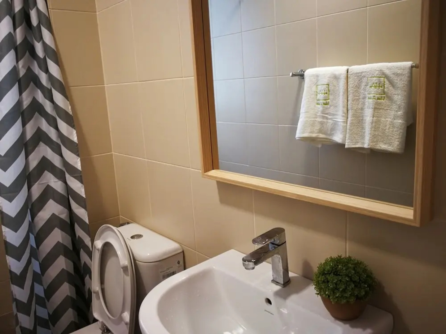 I-City, I-SoHo by HostAssist