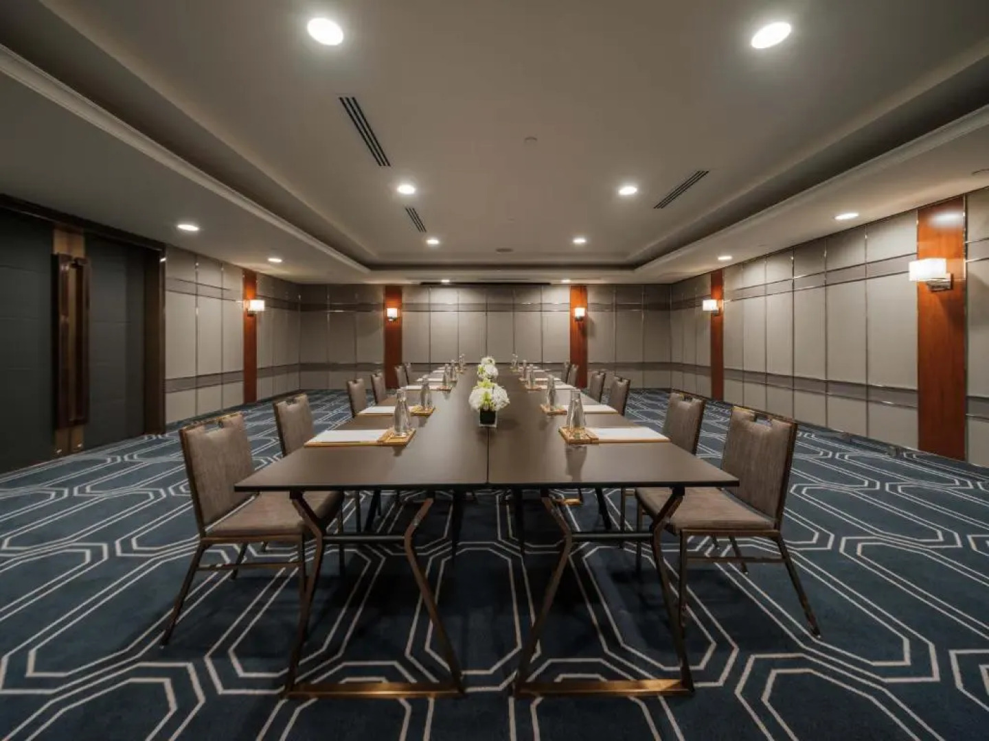 The Portman Ritz-Carlton, Shanghai