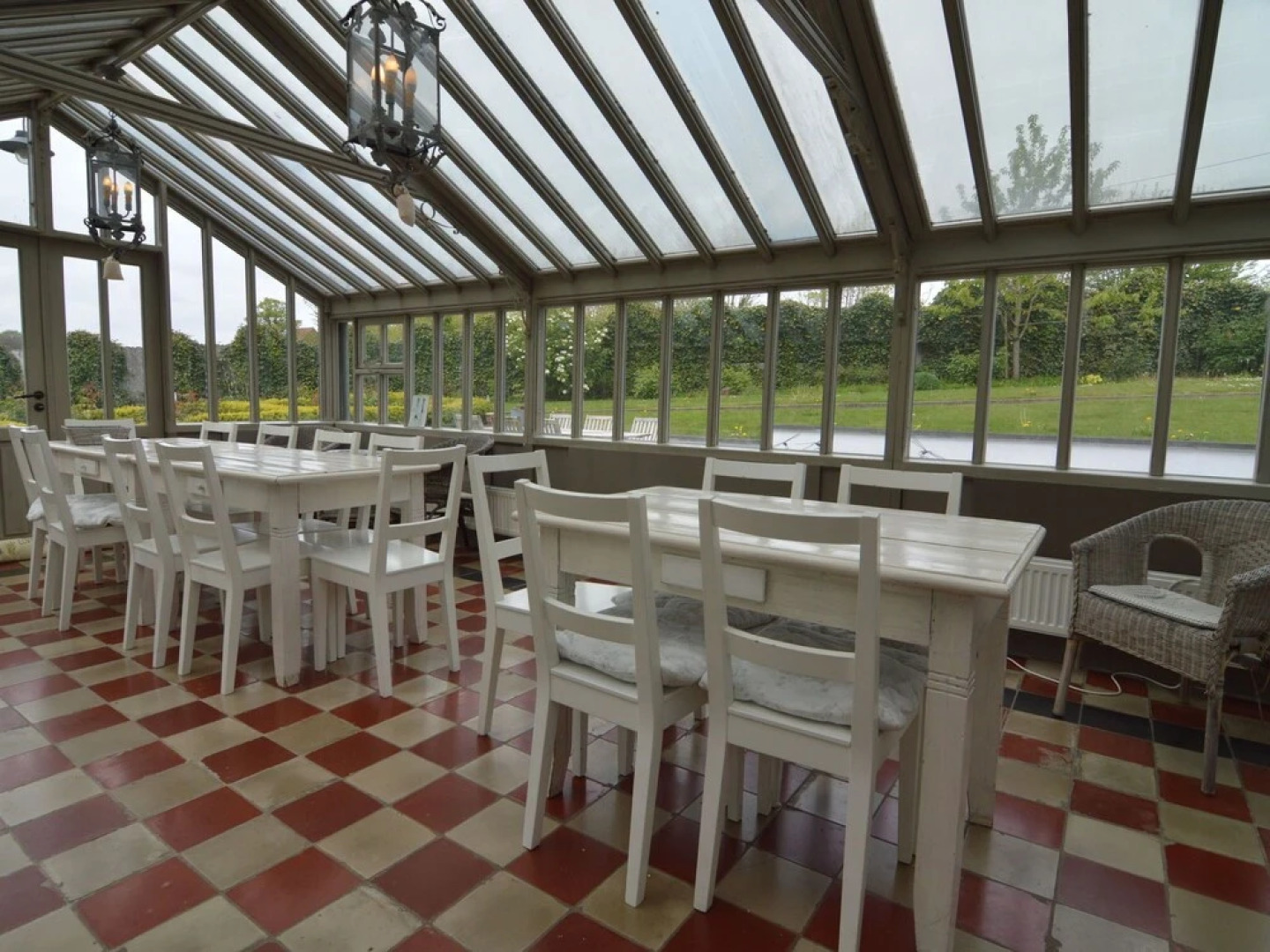 Ravishing Holiday Home in Ronse With Sauna