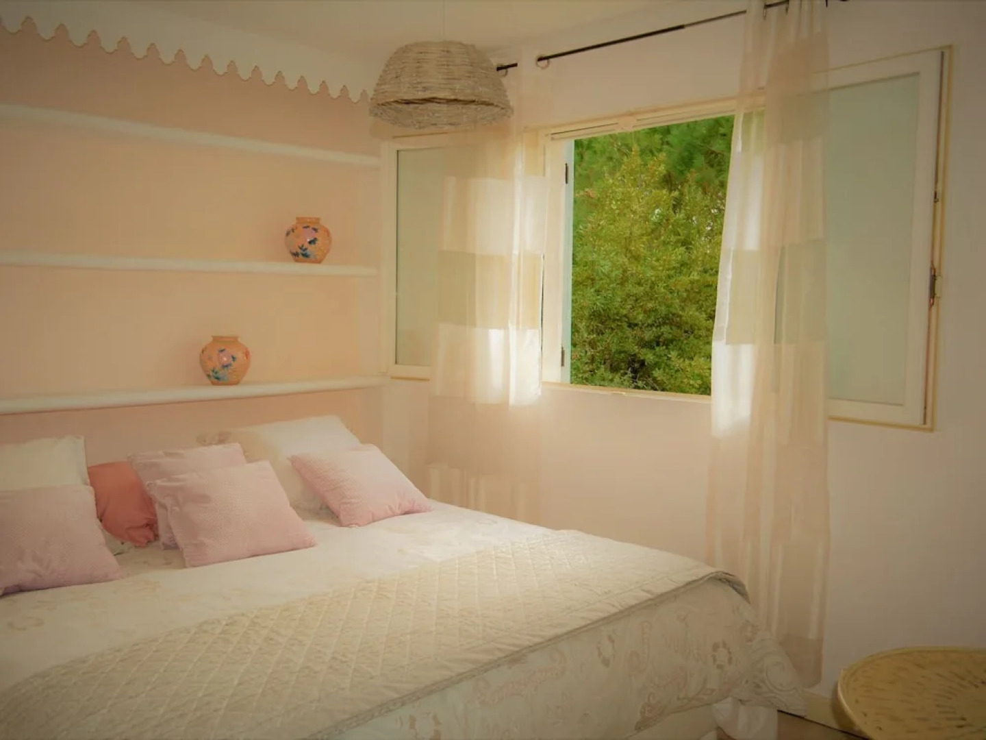 Peaceful Villa in Saint Paul de Vence With Swimming Pool