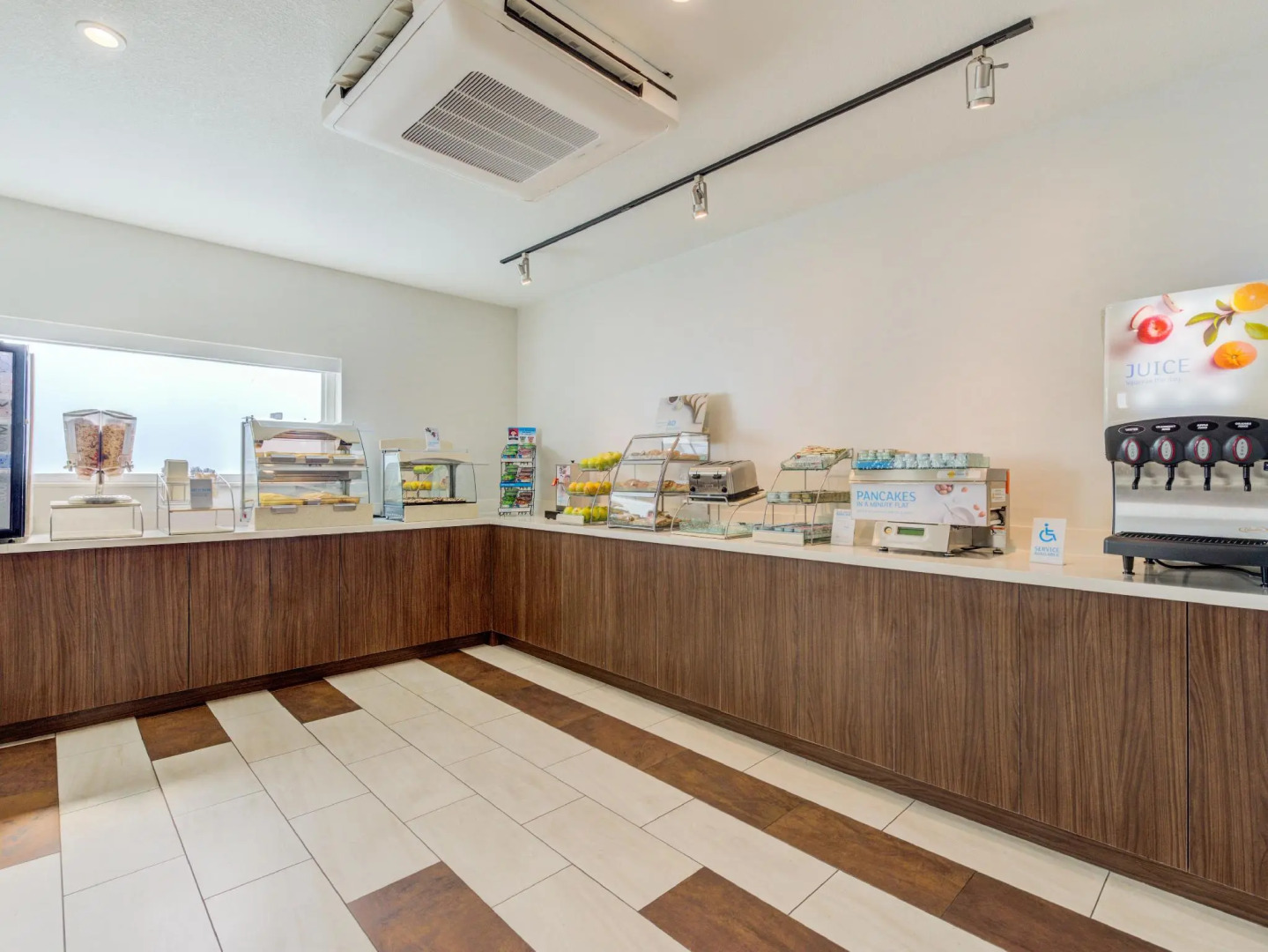 Holiday Inn Express Newberg - Wine Country by IHG