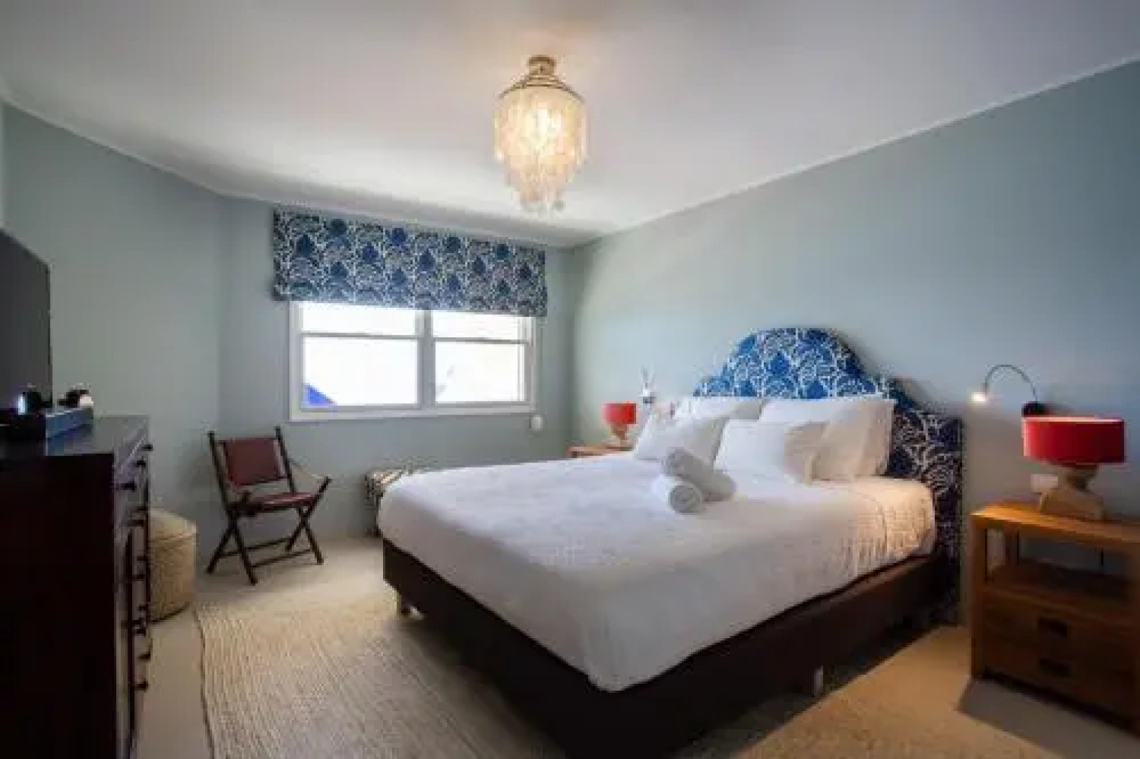 Penthouse The Strand 4A