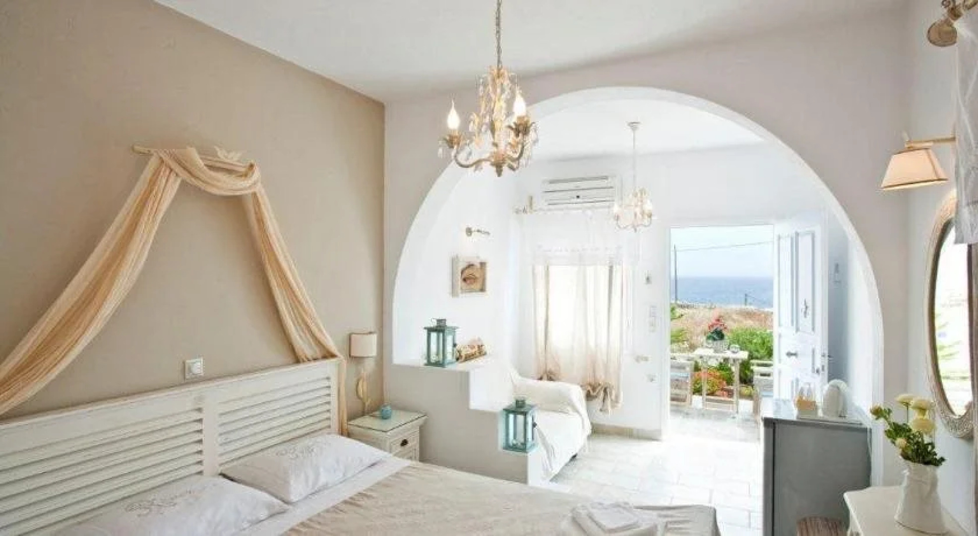 Kimolis Studios & Apartments