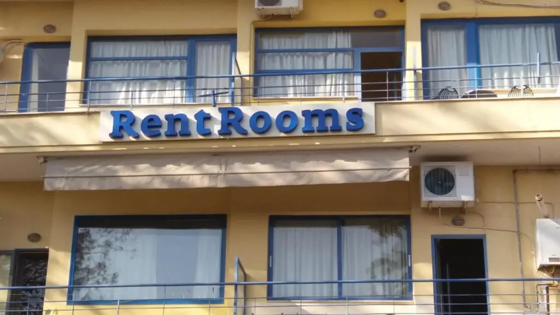 RentRooms Thessaloniki