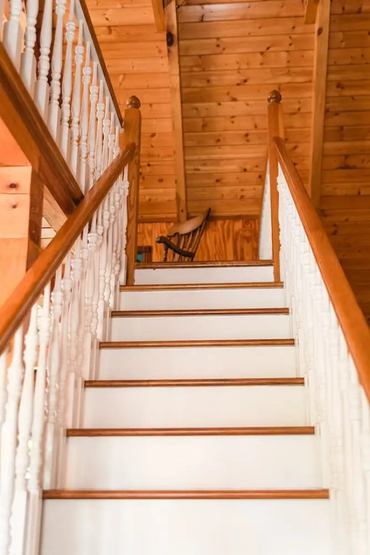 The Lake House Cabin