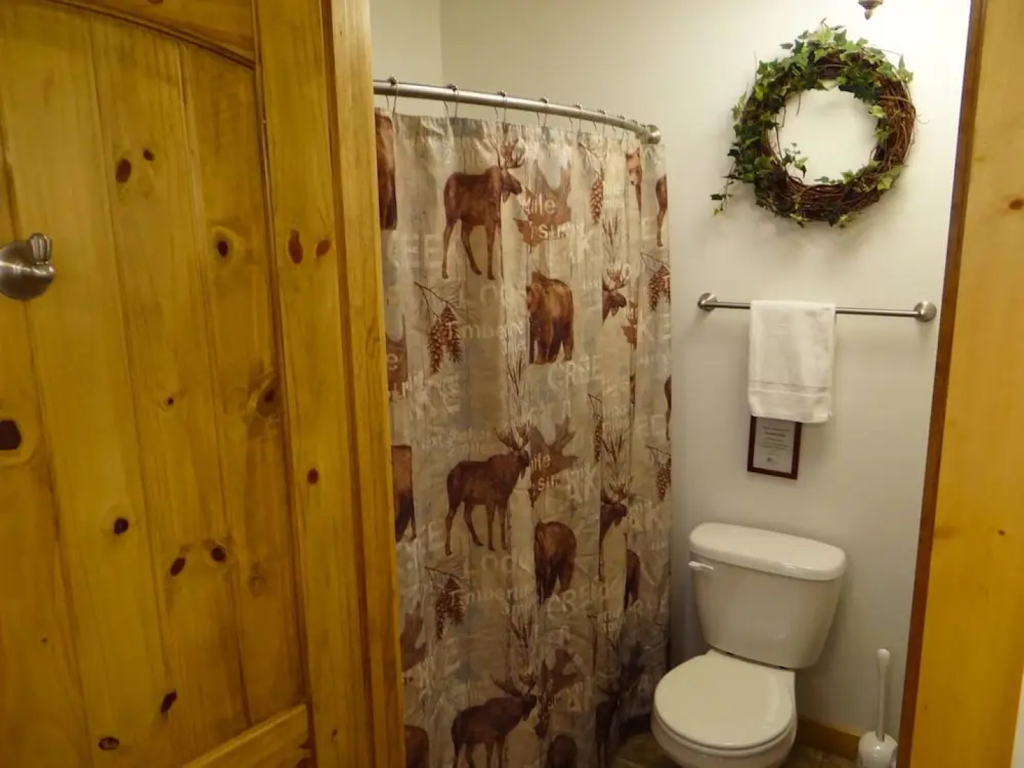 Historic Tamarack Lodge and Cabins