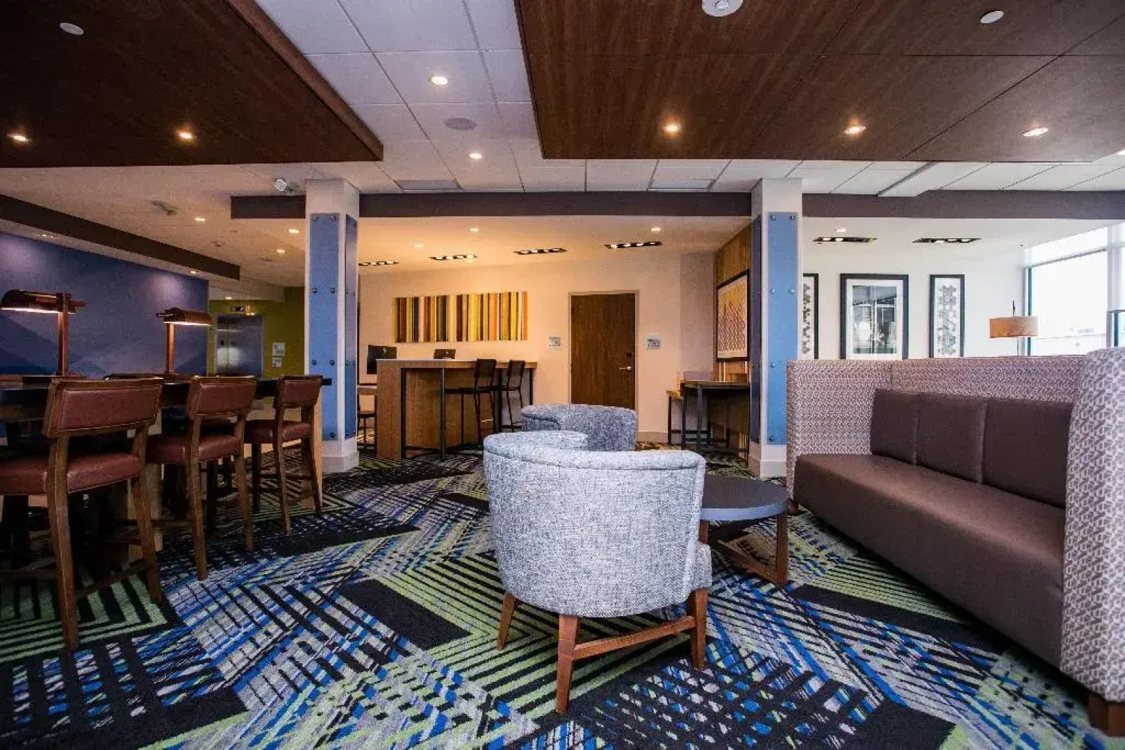 Holiday Inn Express & Suites Rehoboth Beach by IHG