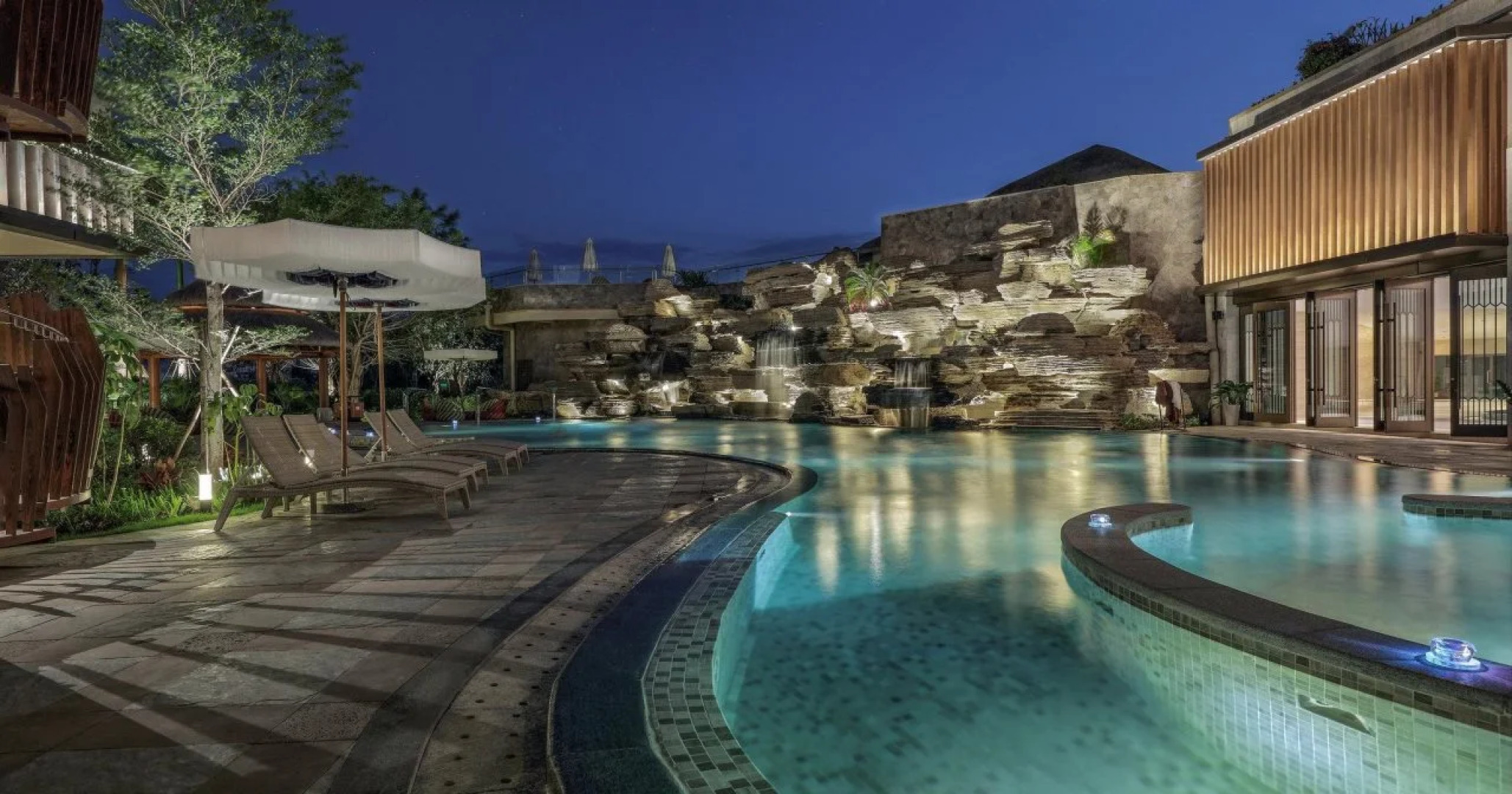 Holiday Inn Resort Qionghai Guantang by IHG