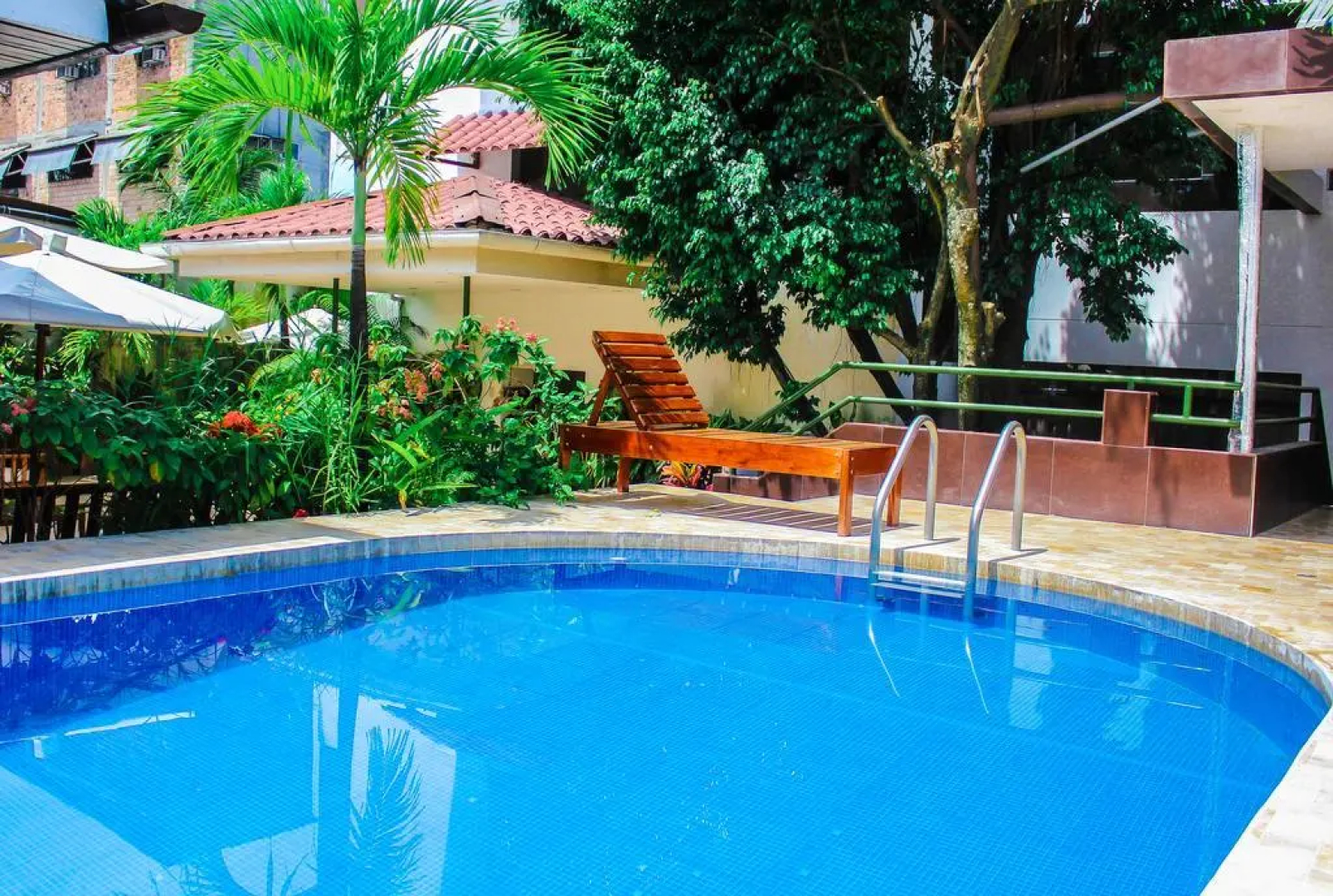 Amazon Apart Hotel