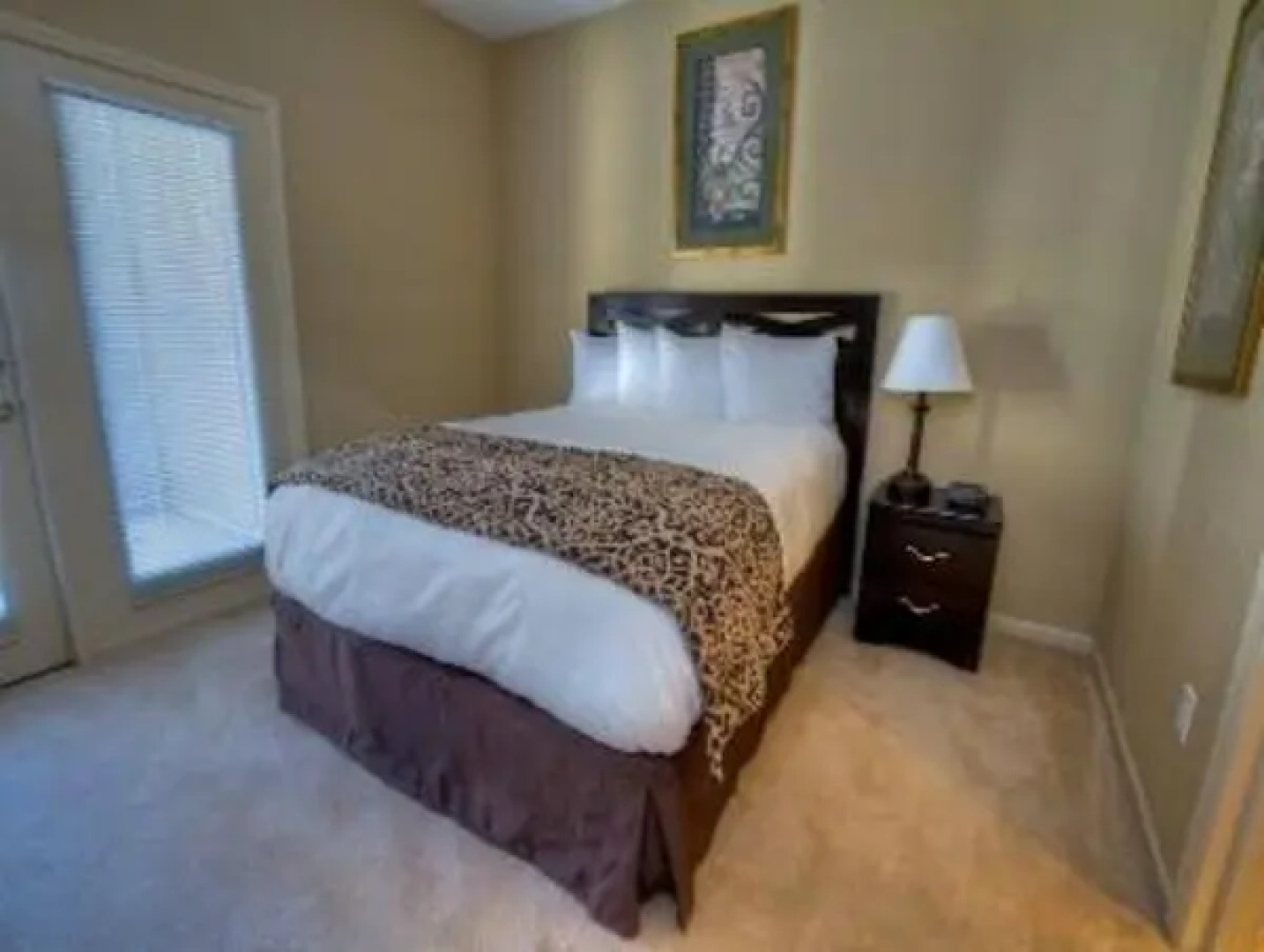 Whispering Ridge by ExecuStay (EXEC-MW.WHSPRG-1BR)