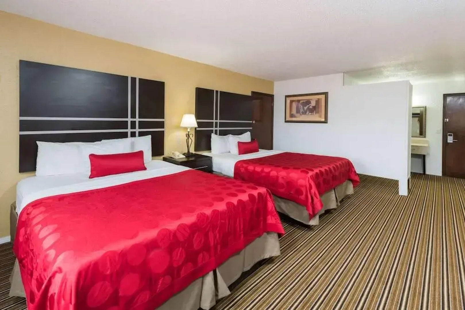 Ramada By Wyndham Mountain Home