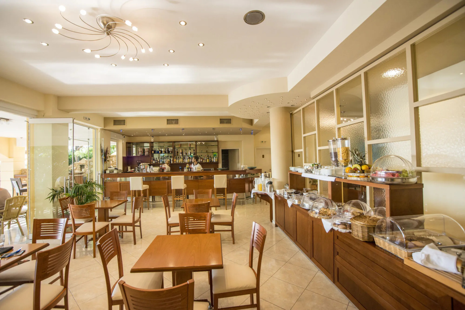 Colonides Beach Hotel