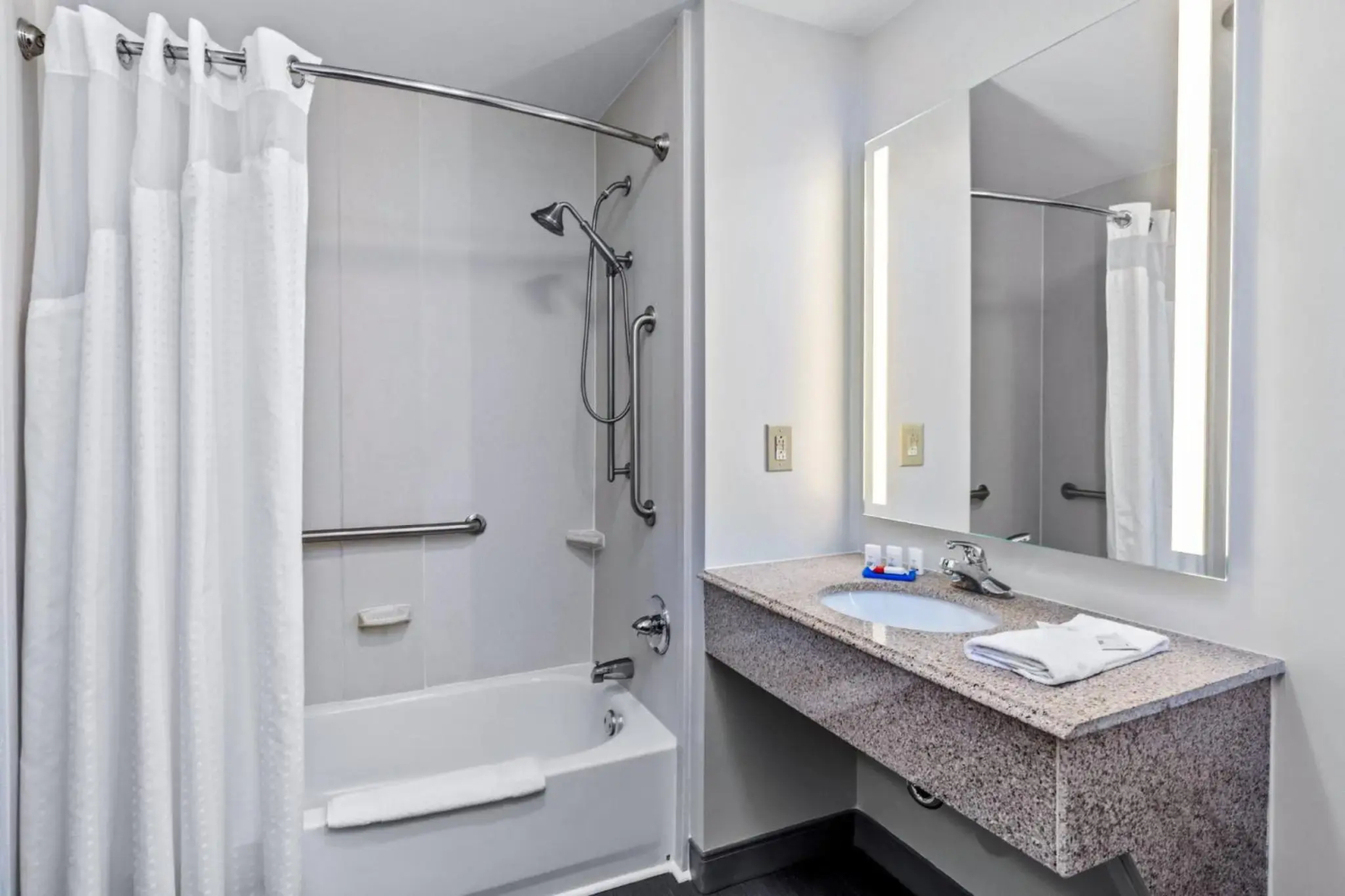 Holiday Inn Express New Albany by IHG