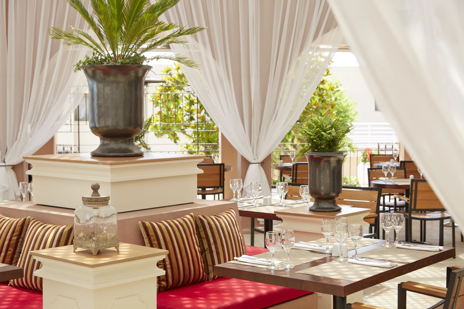 Отель MarBella, Mar-Bella Collection