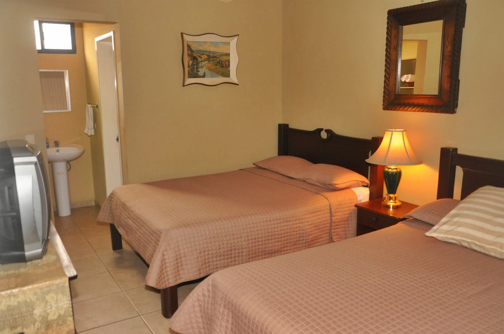 Hotel Casa de España La Ceiba