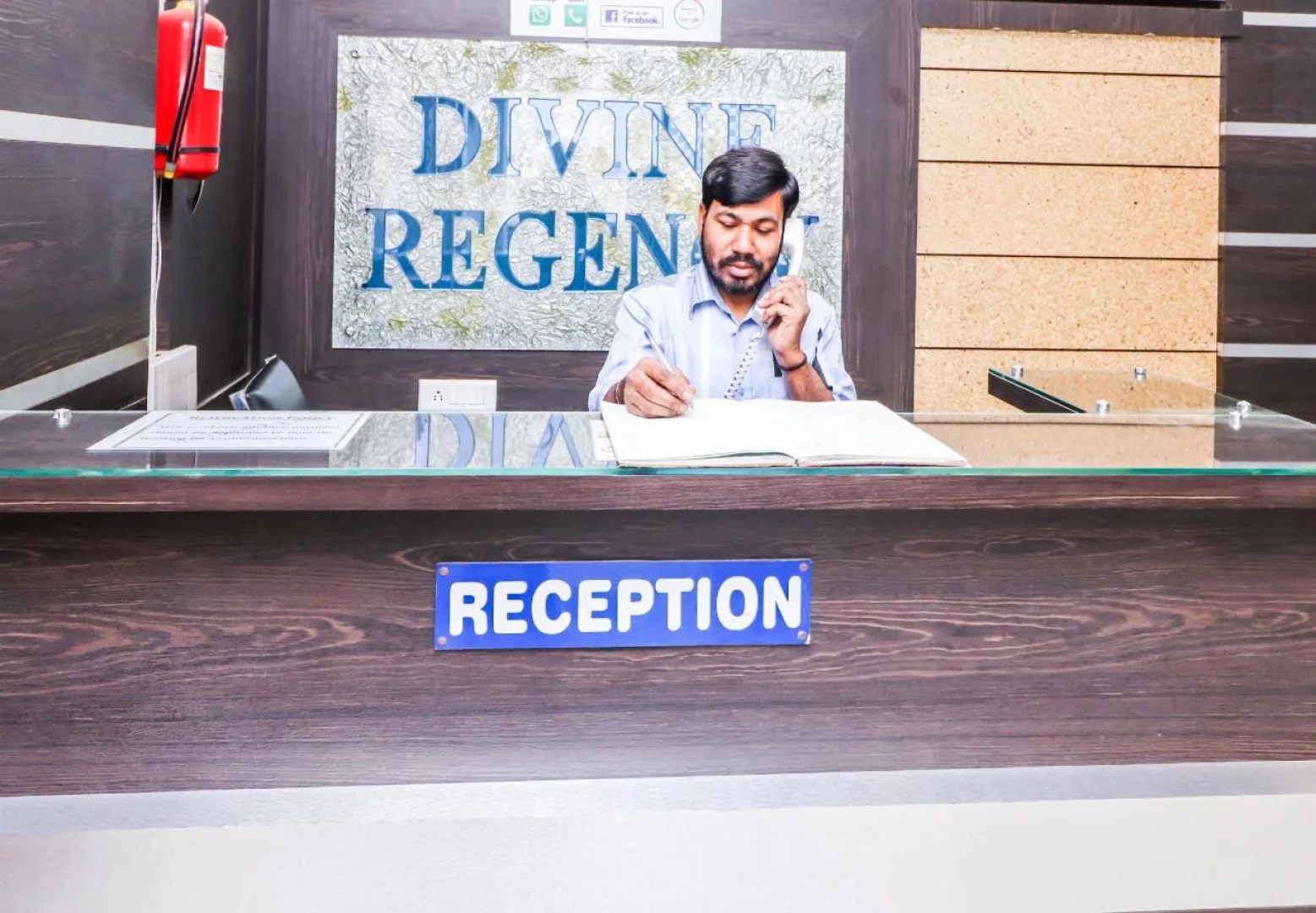 Hotel Divine Regency