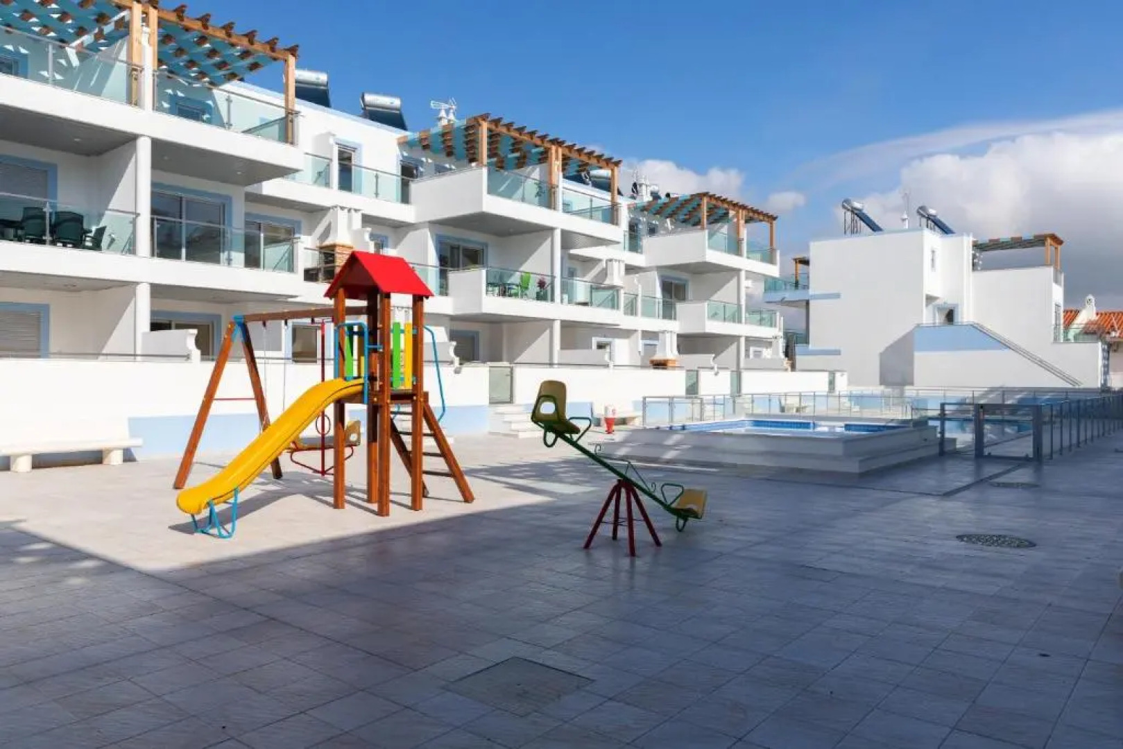 Numar S by ALGARVEMANTA