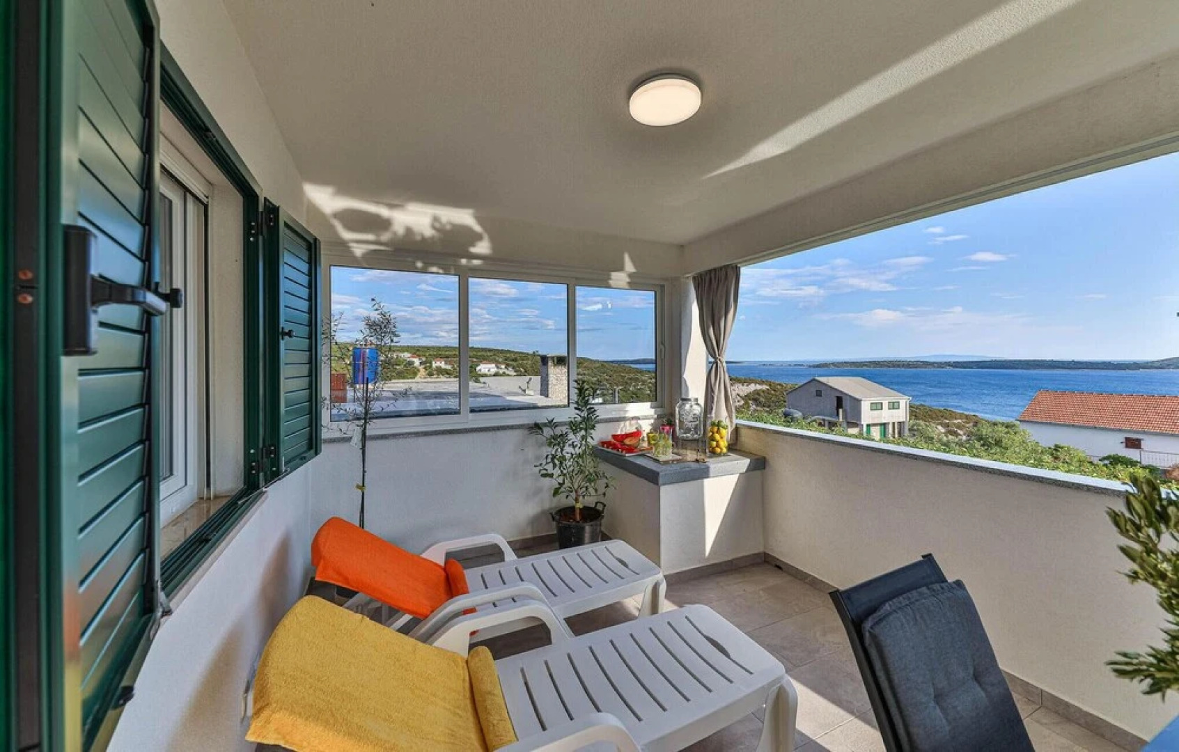 Stunning Home in Trogir With Wifi and 3 Bedrooms