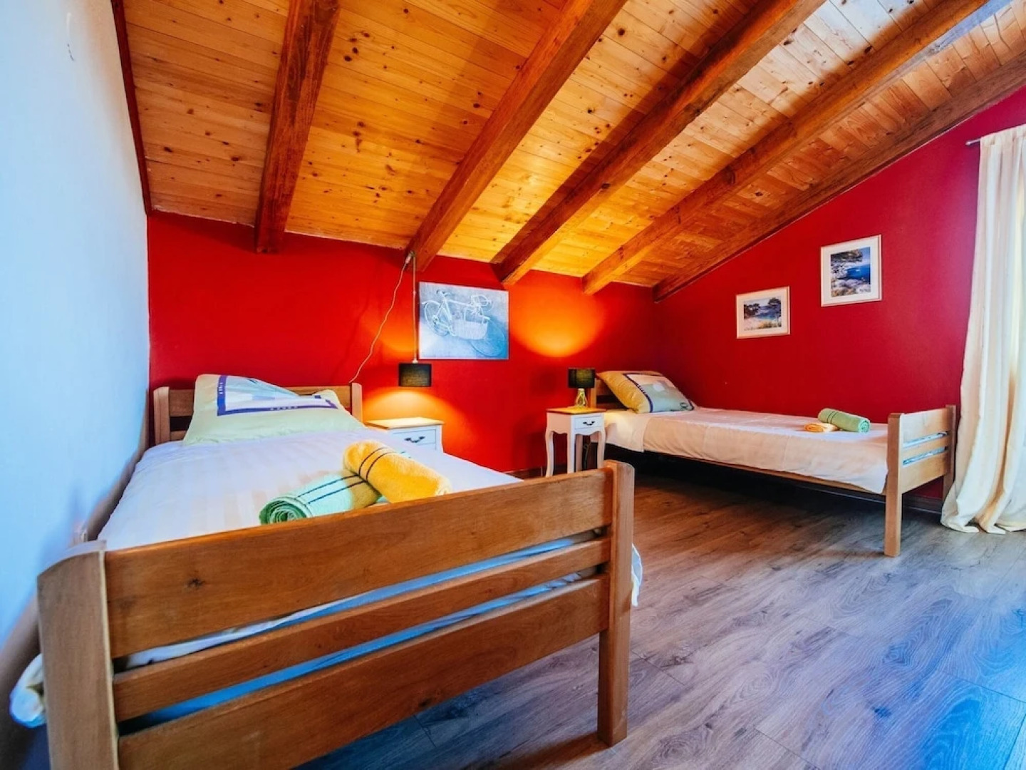 Lovely Holiday Home With Private Pool, Home Gym, Traditional Tavern, Stone BBQ