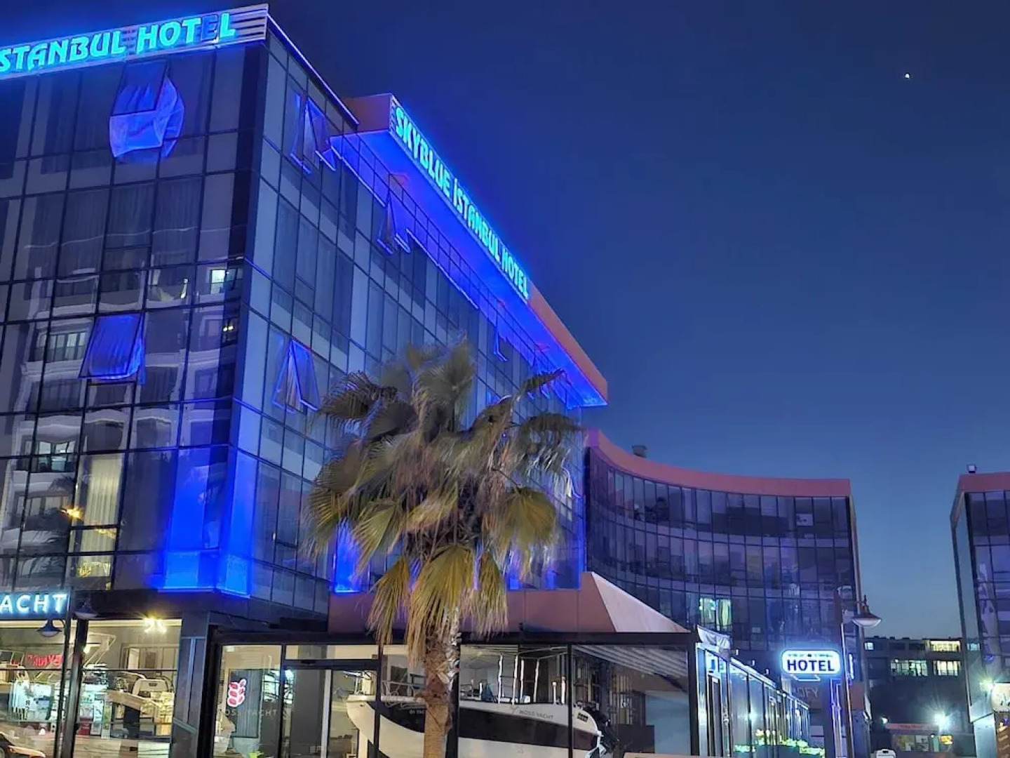 Skyblue Istanbul Hotel