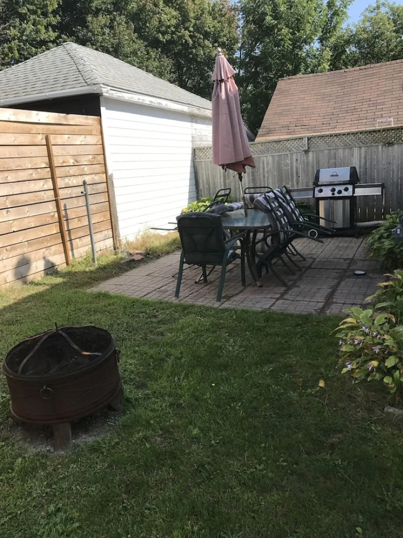 Crystal Beach Cottage And Vacations