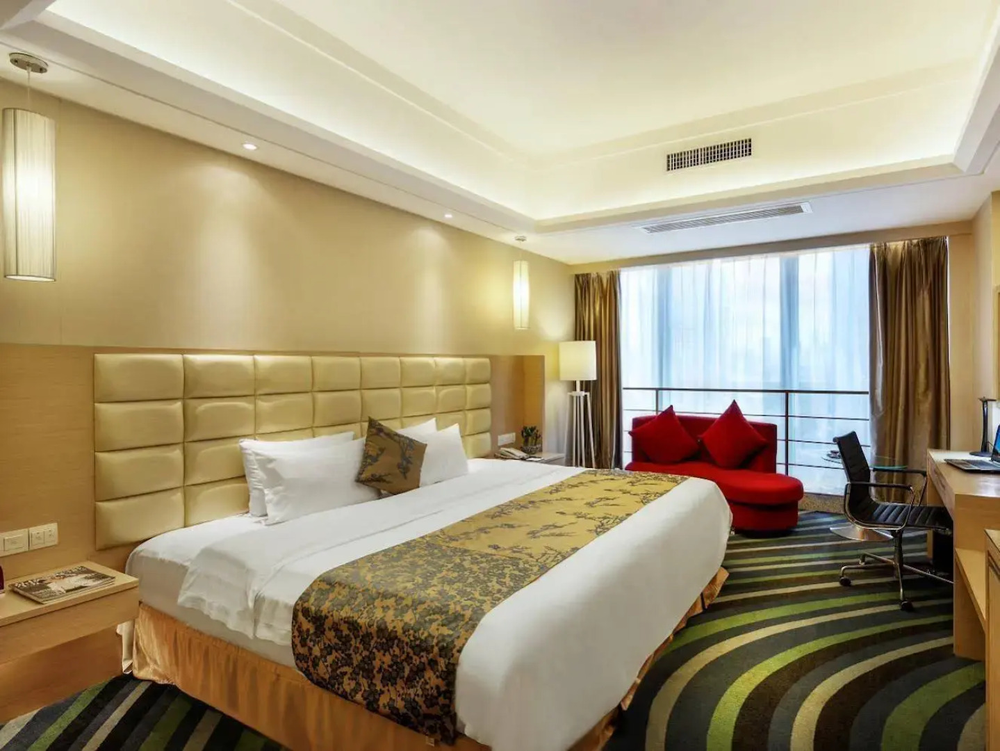 Shenzhen South China Harbour Laguna Hotel