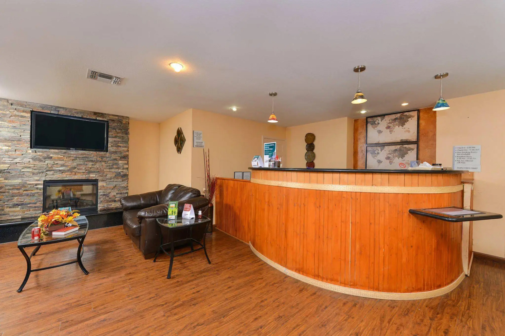 Econo Lodge Junction